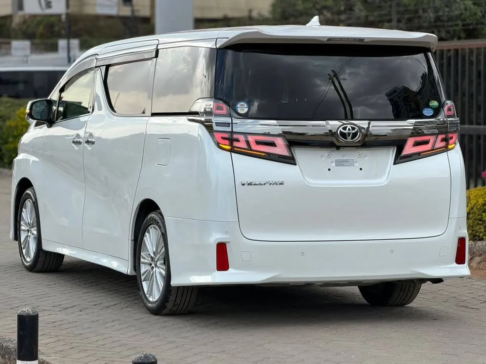 Toyota Vellfire 2019 New Shape (2).webp