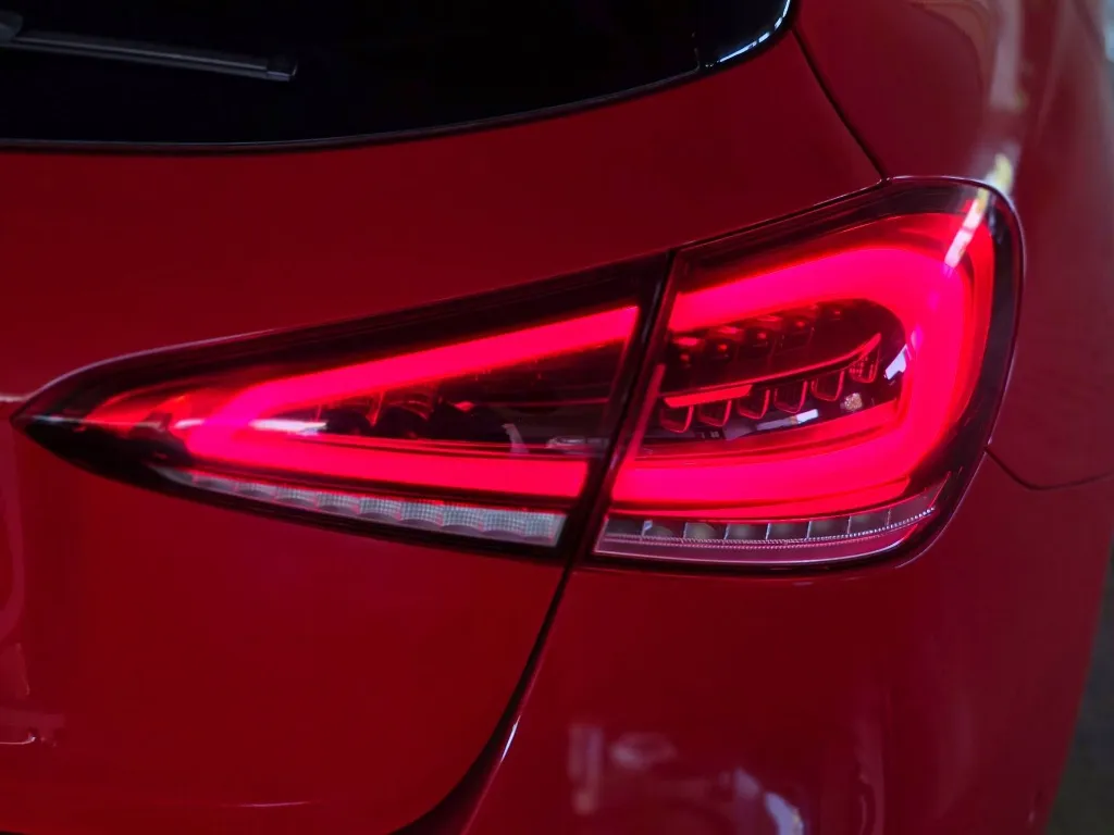 2018 Mercedes Benz A180 AMG-Line (9).webp