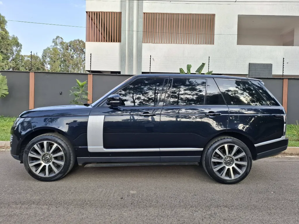 RANGE ROVER VOGUE FOR SALE (11).webp