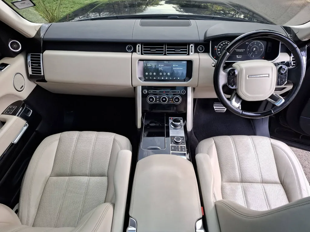 RANGE ROVER VOGUE FOR SALE (3).webp