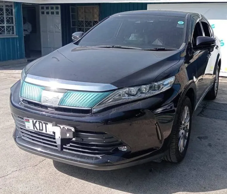 TOYOTA HARRIER:^^14/01/2026