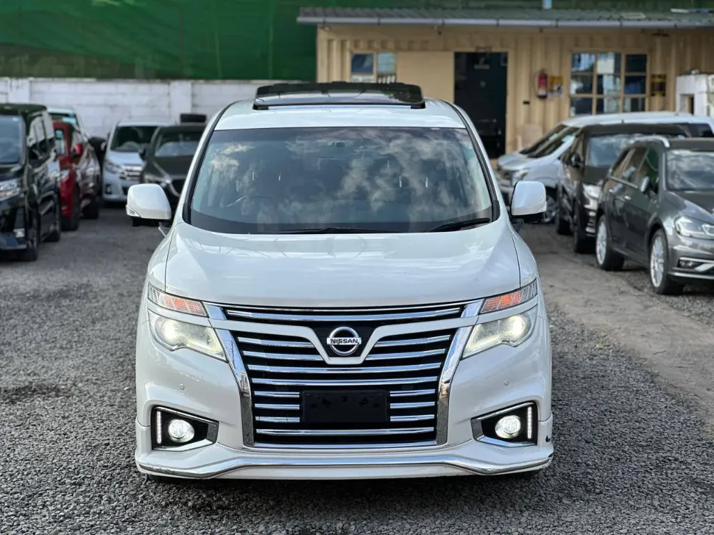 2018 Nissan Elgrand Highway Star Garde^^21/01/2026
